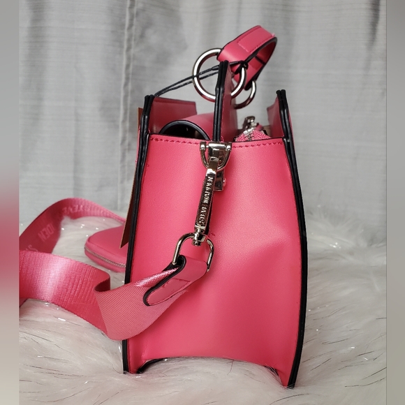 STEVE MADDEN candy pink bevelyn crossbody satchel - Picture 7 of 8